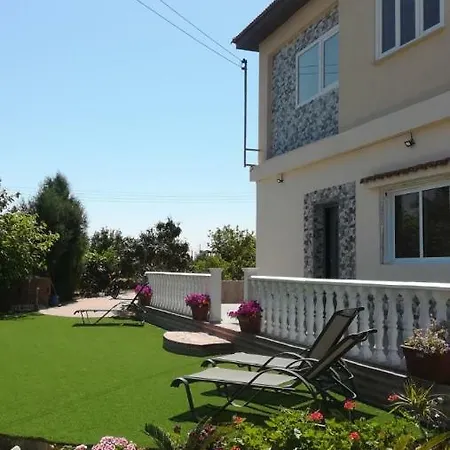 Webooking Garden House 2 Kivisil