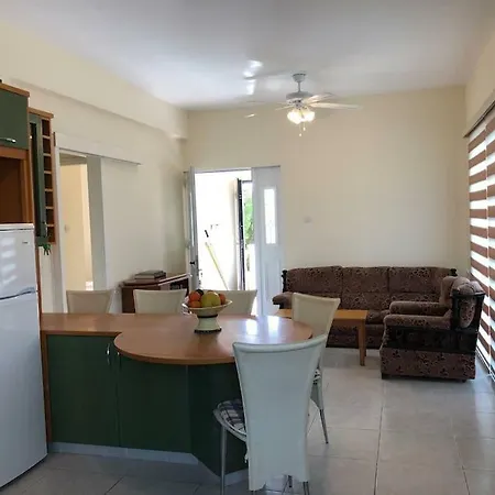 Webooking Garden House 2 דירה *